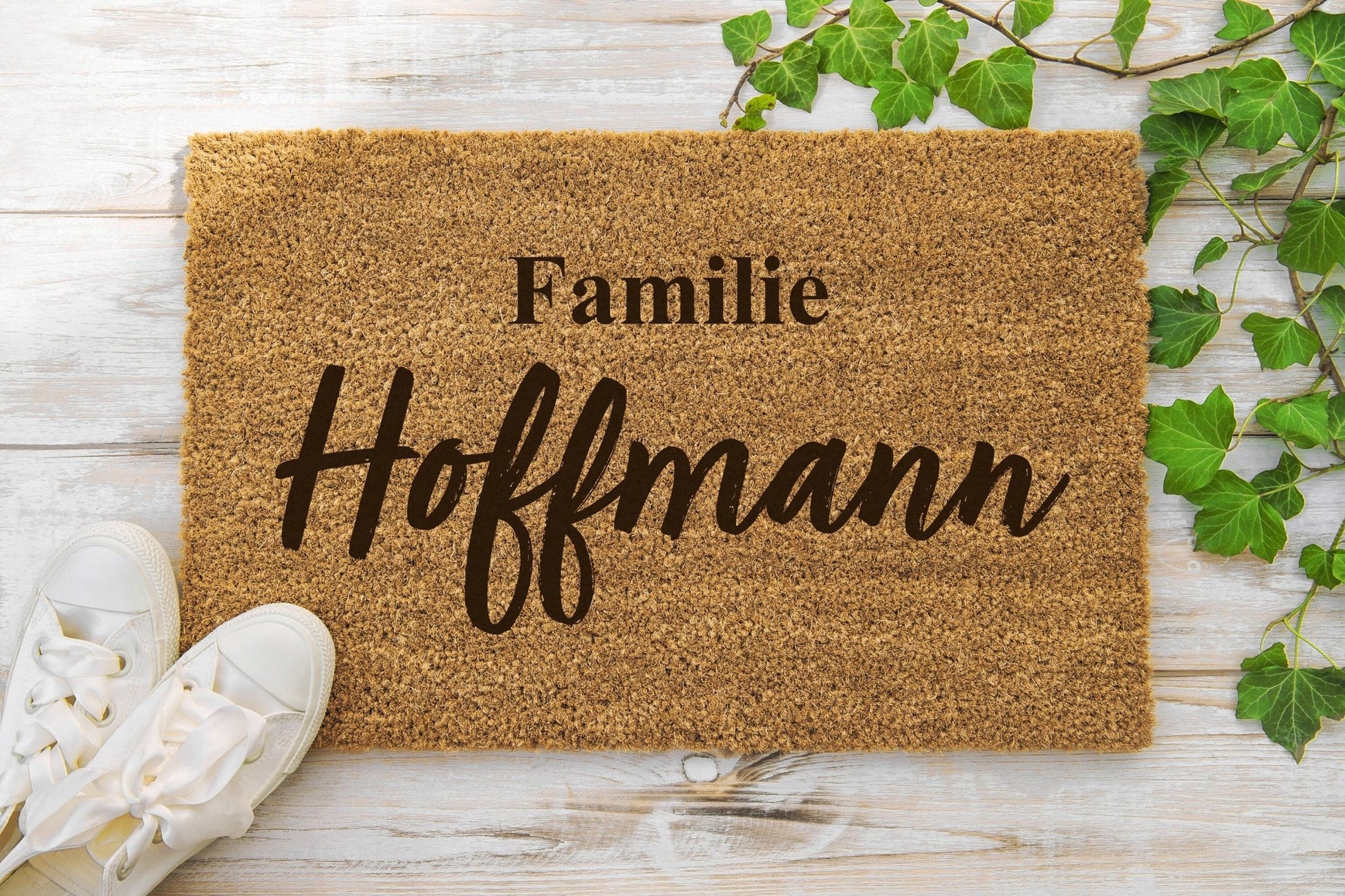 Personalisierte Fußmatte Familie | Türmatte mit Namen aus Kokos | Geschenk Hochzeit Valentinstag Einzug - Surprisely 