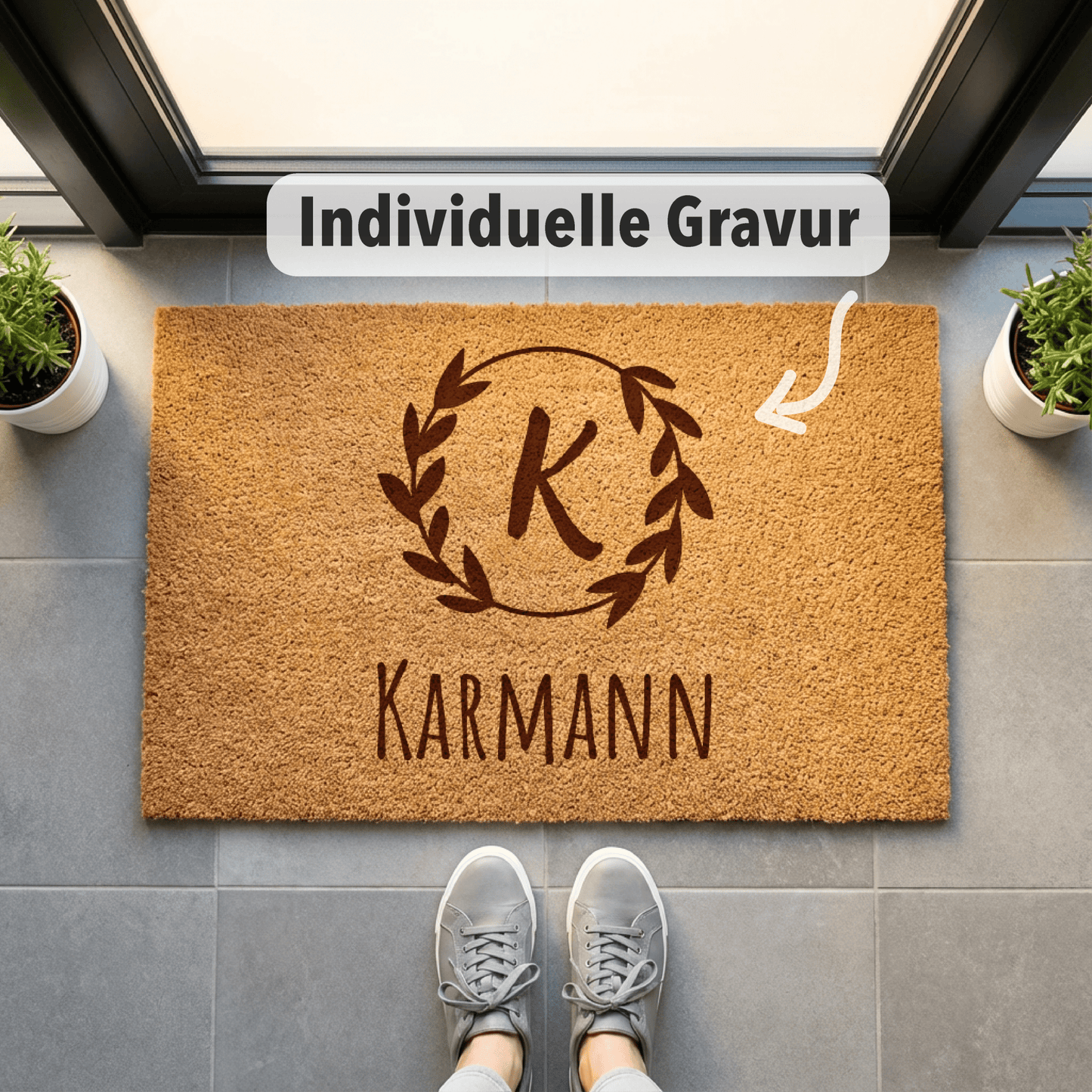 Personalisierte Fußmatte mit Namen | Buchstabe Familienname | Fußmatte aus Kokos & individueller Gravur | Geschenk Hochzeit Valentinstag - Surprisely 