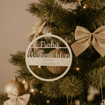 Personalisierter Weihnachtsbaum Anhänger Holz – 10 cm Ornament – Frohe Weihnachten - Surprisely WBA-10-FICHTE-FW